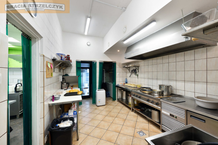 Lokal Sprzedaż  Targówek Turmoncka 8